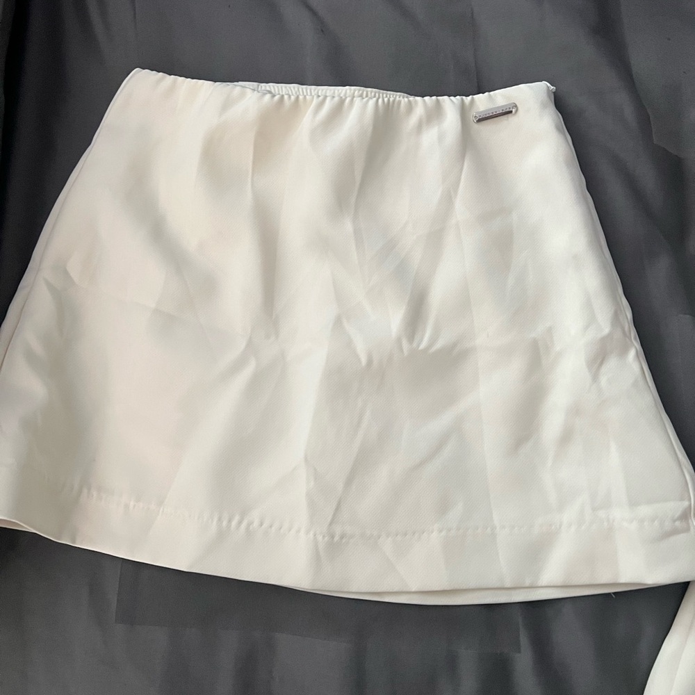 Misguided skirt and vest set. - Picture 2 of 5